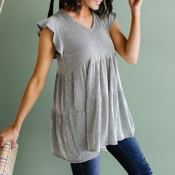 Ruffle Sleeve Tiered Babydoll in Olive - Picture 4 of 11